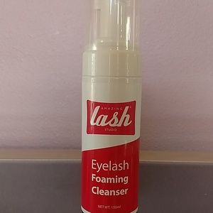 Amazing Lash Foaming Cleanser